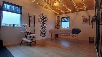 Guesthouse With Loft at Lake Skagern, Spa & Yoga