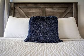 The Enclave Hotel and Suites