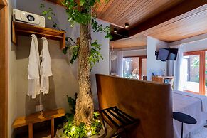 GRINGOS BOUTIQUE HOTEL