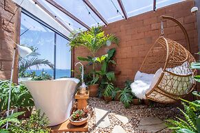 GRINGOS BOUTIQUE HOTEL