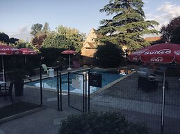 Auberge du relais d Auniac
