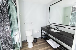 voco The Darwin Atlanta Midtown by IHG