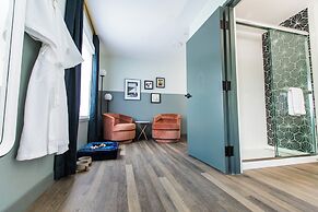 voco The Darwin Atlanta Midtown by IHG