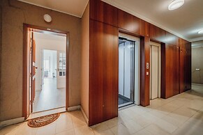 Gaia Terrace With Elevator