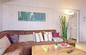 Amazing Home in Rechlin With 2 Bedrooms, Sauna and Wifi