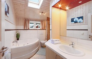 Amazing Home in Rechlin With 2 Bedrooms, Sauna and Wifi