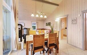 Amazing Home in Rechlin With 2 Bedrooms, Sauna and Wifi