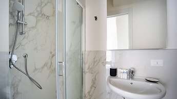 Italianway - The B Village Superior