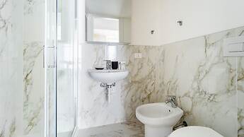 Italianway - The B Village Superior