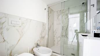 Italianway - The B Village Superior