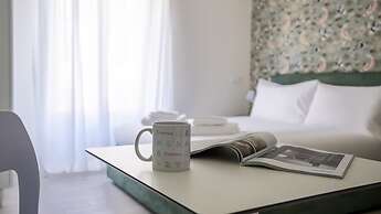 Italianway - The B Village Superior