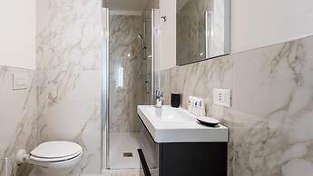 Italianway - The B Village Superior