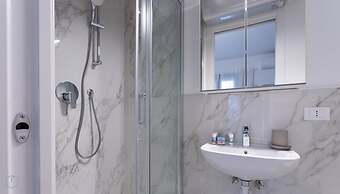 Italianway - The B Village Superior