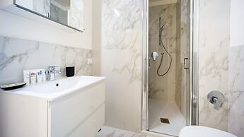 Italianway - The B Village Superior