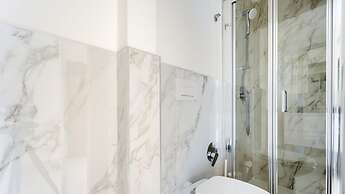 Italianway - The B Village Superior