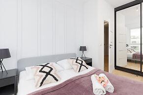 Apartment Warsaw Złoty Potok by Renters