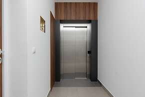 Apartment Warsaw Złoty Potok by Renters