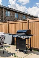 GLOBALSTAY. Waterfront 5BR Townhouse. Private HOT TUB, Gym, Sauna