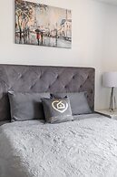 GLOBALSTAY. Waterfront 5BR Townhouse. Private HOT TUB, Gym, Sauna