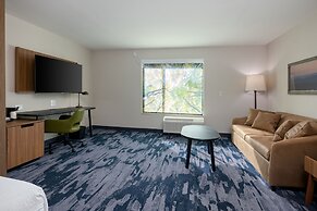 Fairfield Inn & Suites by Marriott Canton Riverstone Parkway
