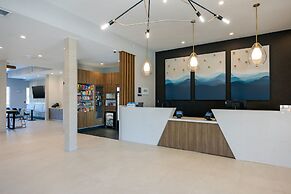 Fairfield Inn & Suites by Marriott Canton Riverstone Parkway