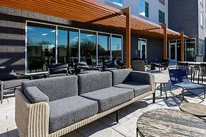 Fairfield Inn & Suites by Marriott Canton Riverstone Parkway