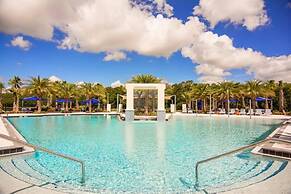 Exclusive Gated Community: House in Prime Locatio