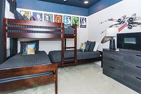 Exclusive Gated Community: House in Prime Locatio