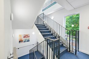 Town Center 2 bed Serviced Apartment 8