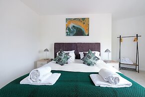 Town Center 2 bed Serviced Apartment 8