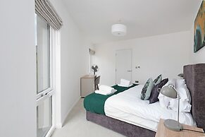 Town Center 2 bed Serviced Apartment 8