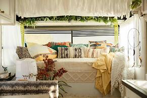 Desert WAY Ranch Oasis Hideaway