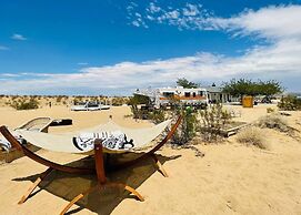 Desert WAY Ranch Oasis Hideaway