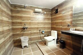 Corbett Aroma Park By Royal Collection