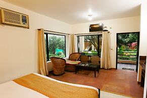 Corbett Aroma Park By Royal Collection