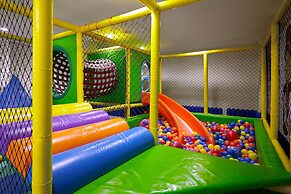 JW Marriott Khao Lak Resort Suites