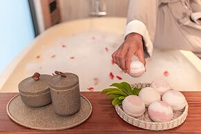 JW Marriott Khao Lak Resort Suites