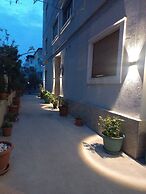 Arf Residence Suite & Hotel