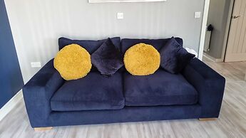 Luxurious 2 Bedroom Flat Ashford