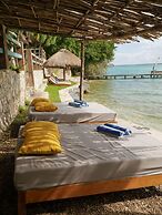 Villa Santuario Lake Front Oasis