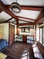 Villa Santuario Lake Front Oasis