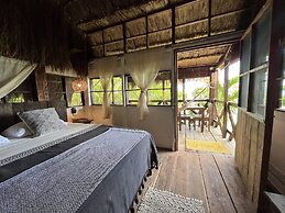 Villa Santuario Lake Front Oasis