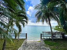 Villa Santuario Lake Front Oasis