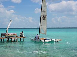 Villa Santuario Lake Front Oasis
