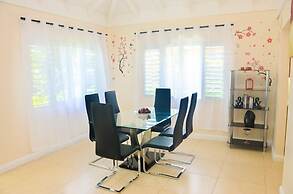 Villas Richmond Estate