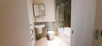 2-bed Apartment Near City Centre