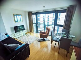 2-bed Apartment Near City Centre