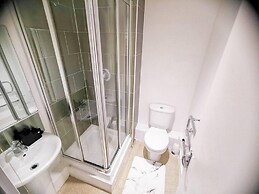 2-bed Apartment Near City Centre