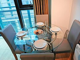 2-bed Apartment Near City Centre