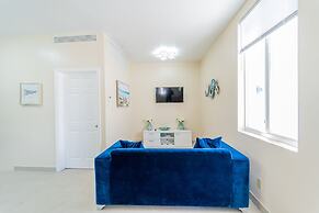 Le Bleu Bed and Breakfast